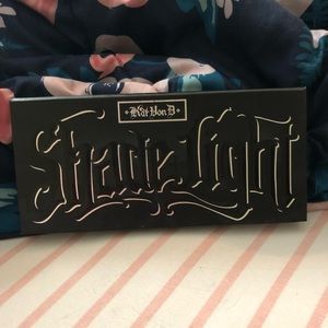 Kat Von D Shade + Light Contour Palette